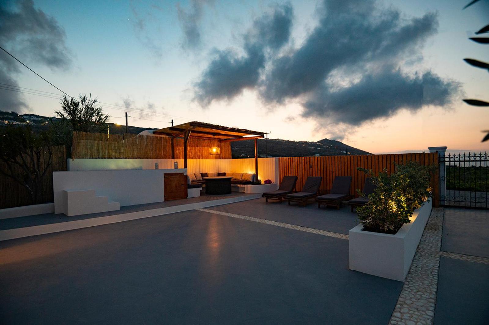 Sunrise Villa Santorini Vourvoulos Bagian luar foto